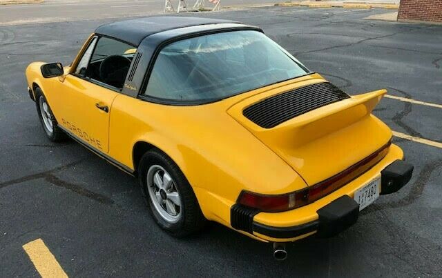 Porsche 911 1977 image number 2