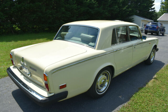 Rolls-Royce Silver Shadow 1979 image number 1