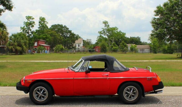 MG MGB 1978 image number 1