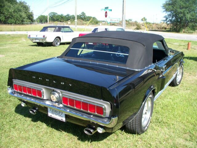 Ford Mustang 1967 image number 24