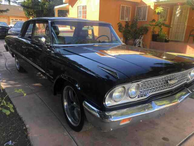 Ford Galaxie 1963 image number 21