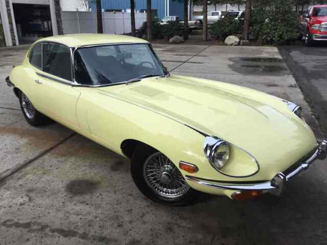 Jaguar E Type 4.2 1969 image number 16