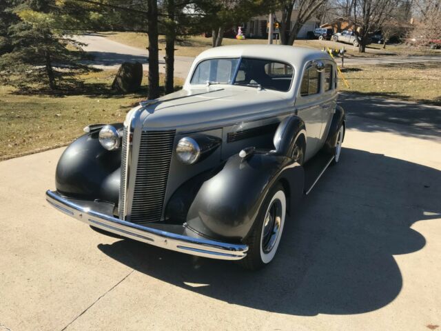 Buick Special 1937 image number 4