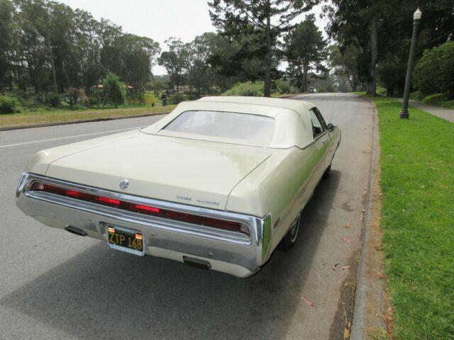 Chrysler 300 Series 1970 image number 28