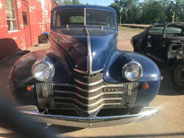 Oldsmobile Series 60 1940 image number 14