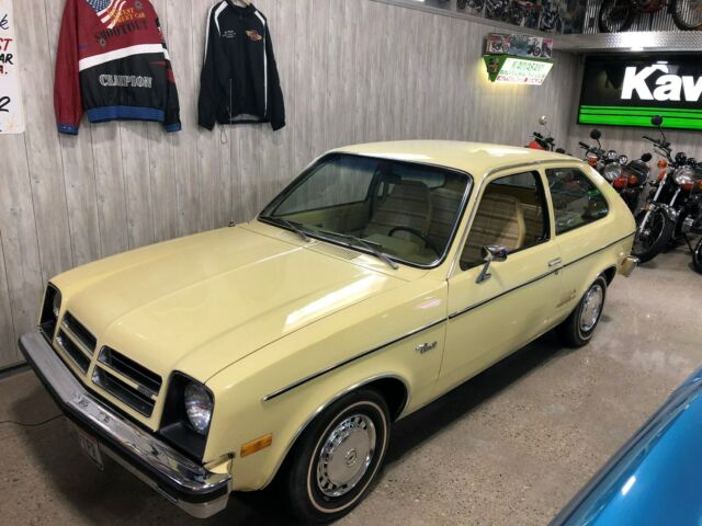 Chevrolet Chevette 1977 image number 0