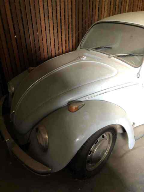 Volkswagen Beetle 1968 image number 2