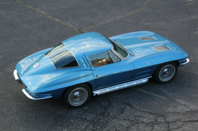 Chevrolet Corvette 1963 image number 28