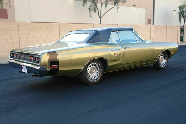 Dodge Coronet RT Convertible 1970 image number 2