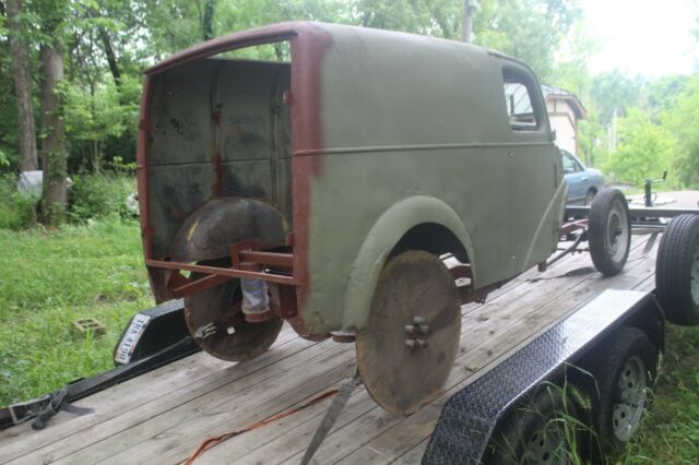 Ford Thames Panel Van 1948 image number 5