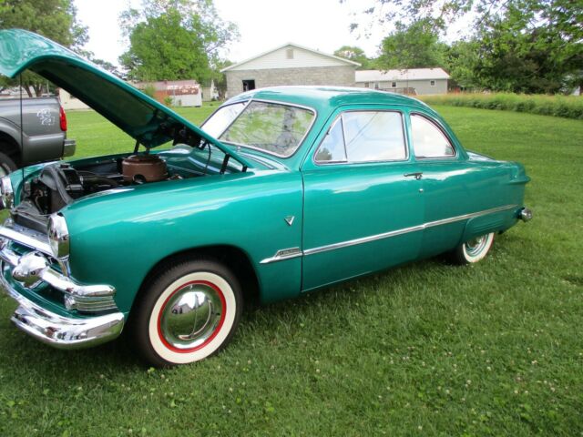 Ford DELUXE COUPE 1951 image number 17