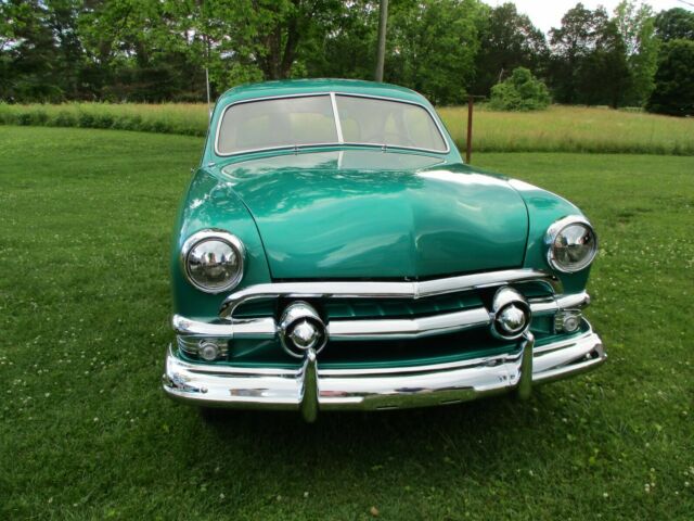 Ford DELUXE COUPE 1951 image number 22