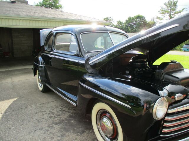 Ford Super Deluxe 1946 image number 23