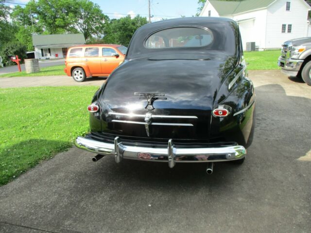 Ford Super Deluxe 1946 image number 26