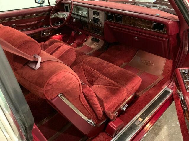 Lincoln Continental 1978 image number 38