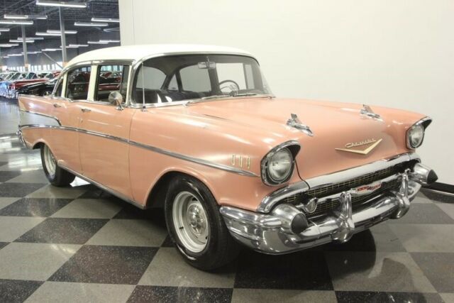 Chevrolet Bel Air/150/210 1957 image number 17