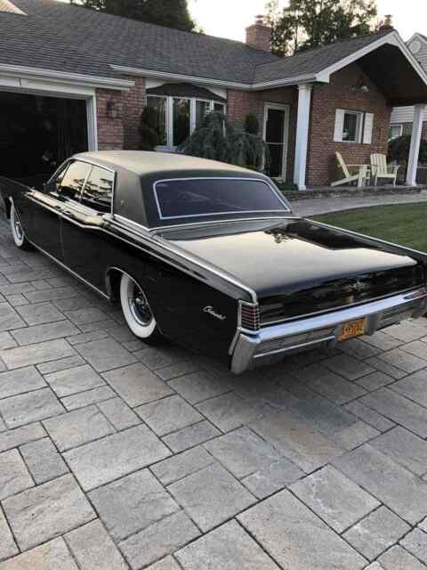 Lincoln Continental 1968 image number 31