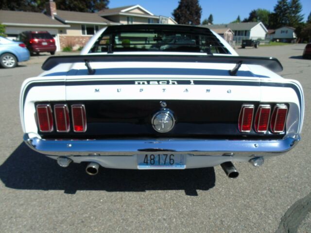 Ford Mustang 1969 image number 27