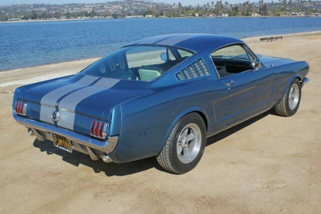 Ford Mustang 1965 image number 33