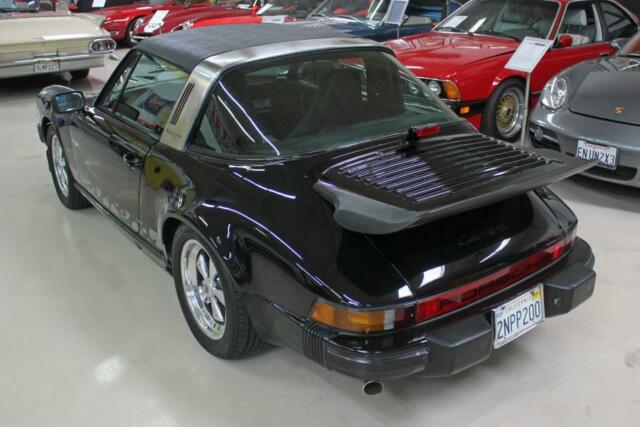 Porsche 911 1977 image number 14