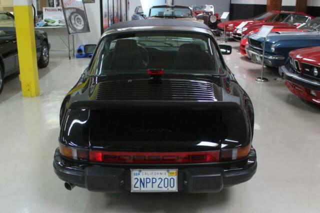 Porsche 911 1977 image number 4