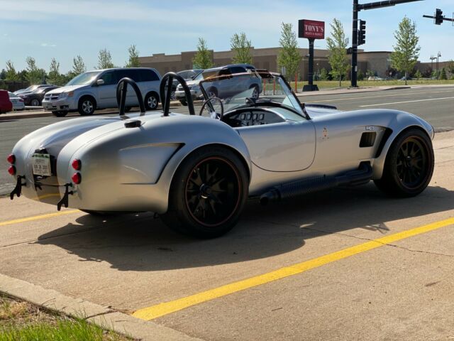 Shelby Cobra 1965 image number 10