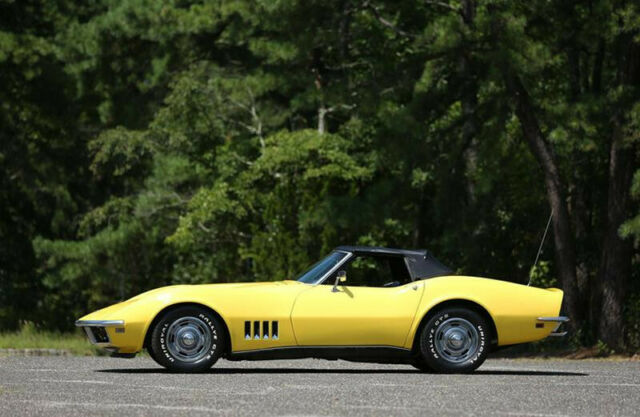 Chevrolet Corvette 1968 image number 13