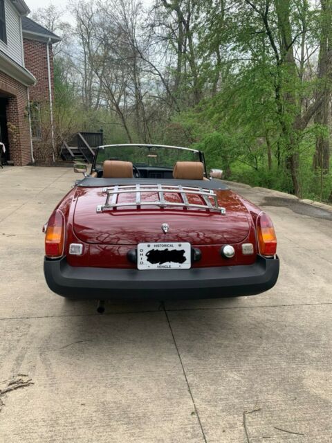 MG MGB 1979 image number 1