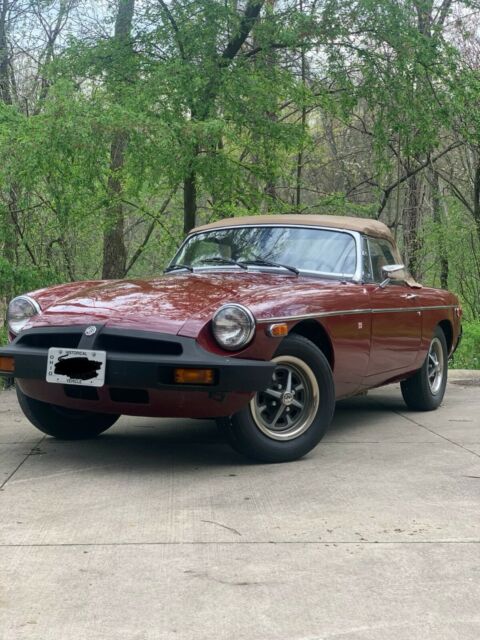 MG MGB 1979 image number 11