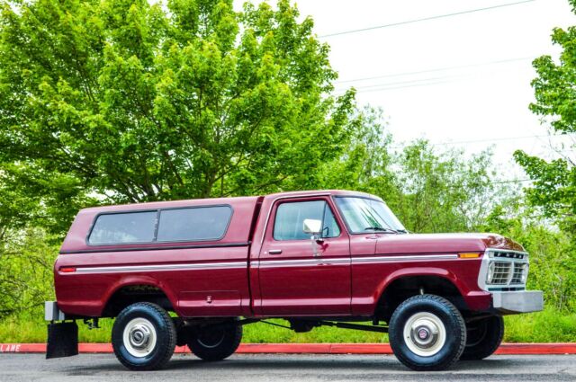 Ford F-250 1973 image number 2