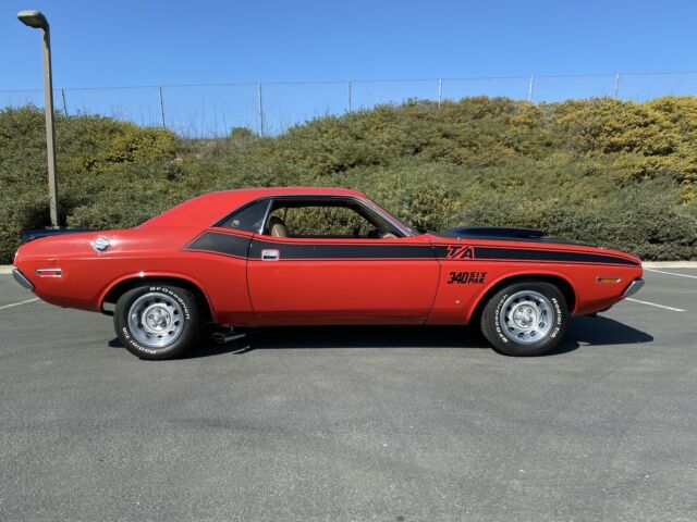 Dodge Challenger 1970 image number 36