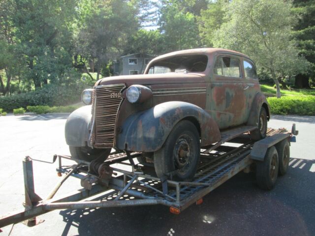 Chevrolet Master DeLuxe 1938 image number 1