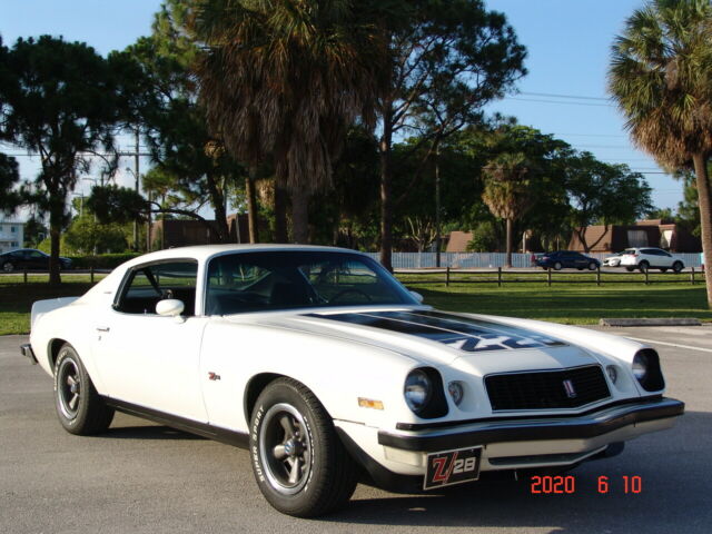 Chevrolet Camaro 1974 image number 1