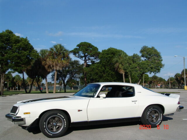 Chevrolet Camaro 1974 image number 30