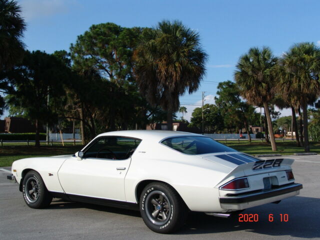 Chevrolet Camaro 1974 image number 31