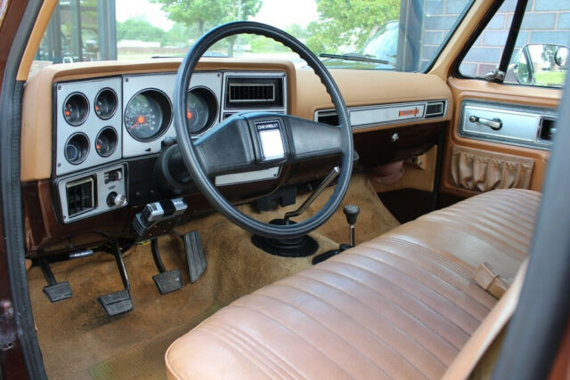 Chevrolet C/K Pickup 3500 1979 image number 37