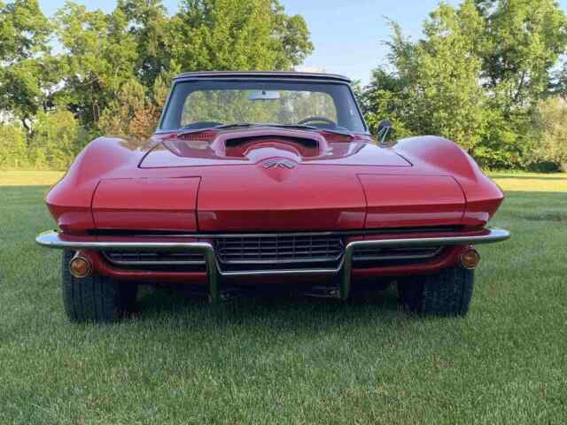 Chevrolet Corvette 1965 image number 1