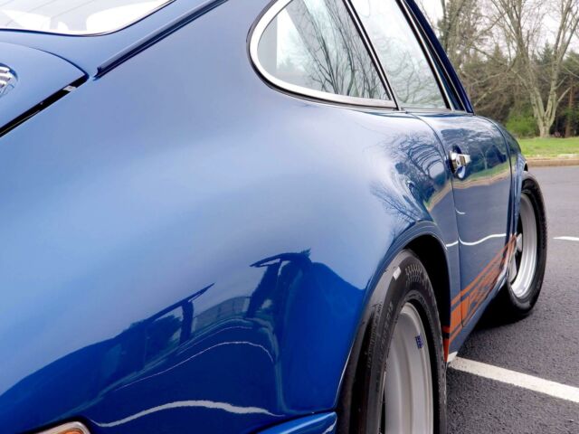 Porsche 911 1971 image number 22