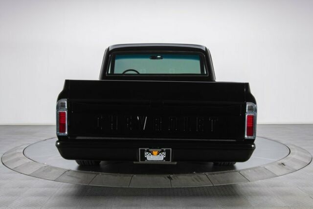 Chevrolet C-10 1970 image number 22