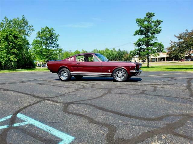 Ford Mustang 1966 image number 11