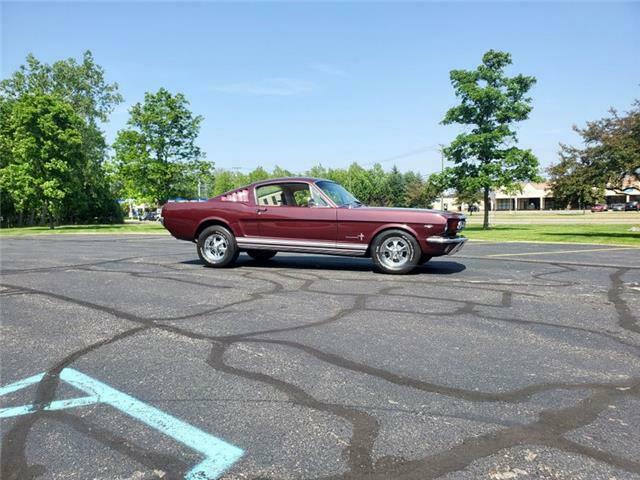 Ford Mustang 1966 image number 12