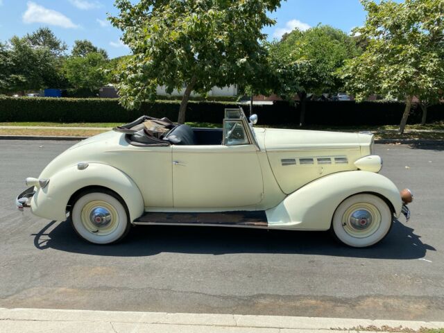 Packard Model 120 C 1937 image number 0