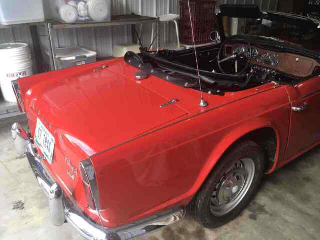 Triumph TR4A 1967 image number 0