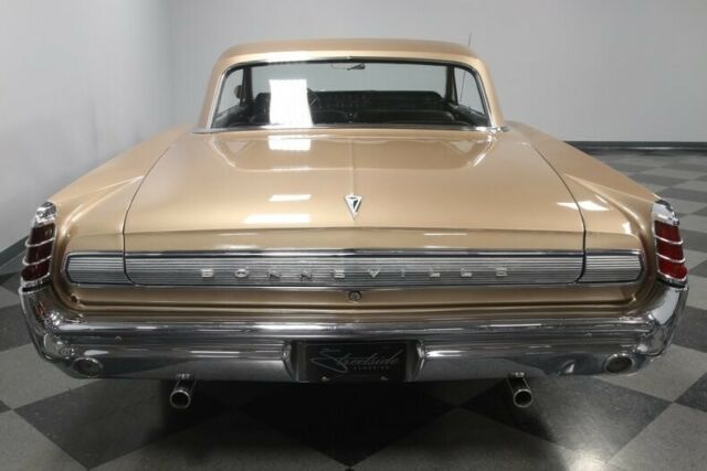 Pontiac Bonneville 1963 image number 11