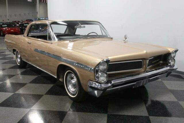 Pontiac Bonneville 1963 image number 18