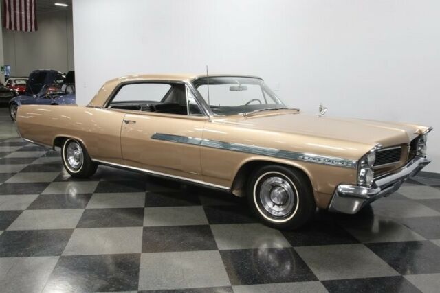 Pontiac Bonneville 1963 image number 41