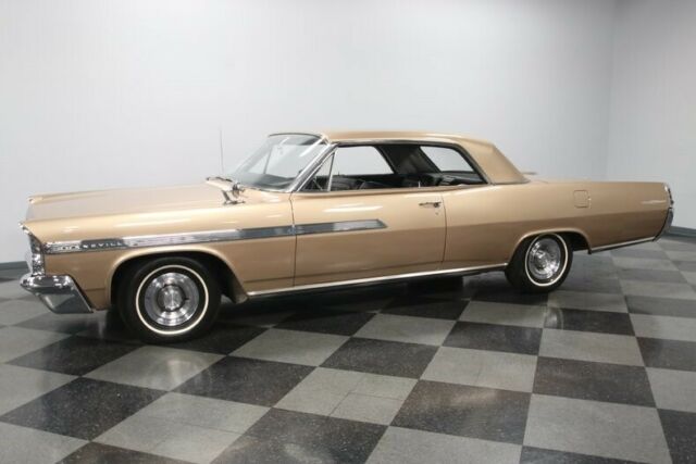 Pontiac Bonneville 1963 image number 6