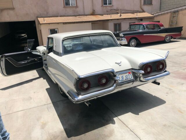 Ford Thunderbird 1959 image number 6