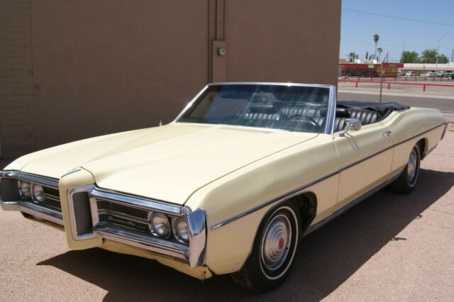 Pontiac Bonneville 1969 image number 0