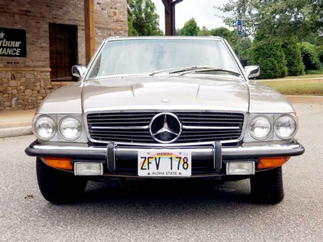 Mercedes-Benz 300-Series 1972 image number 35